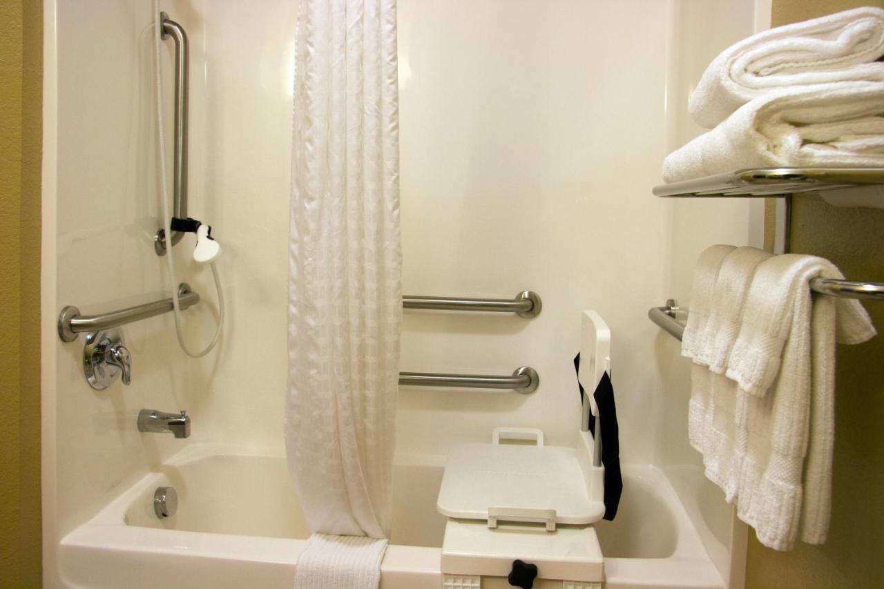 Candlewood Suites Champaign-Urbana University Area By Ihg מראה חיצוני תמונה